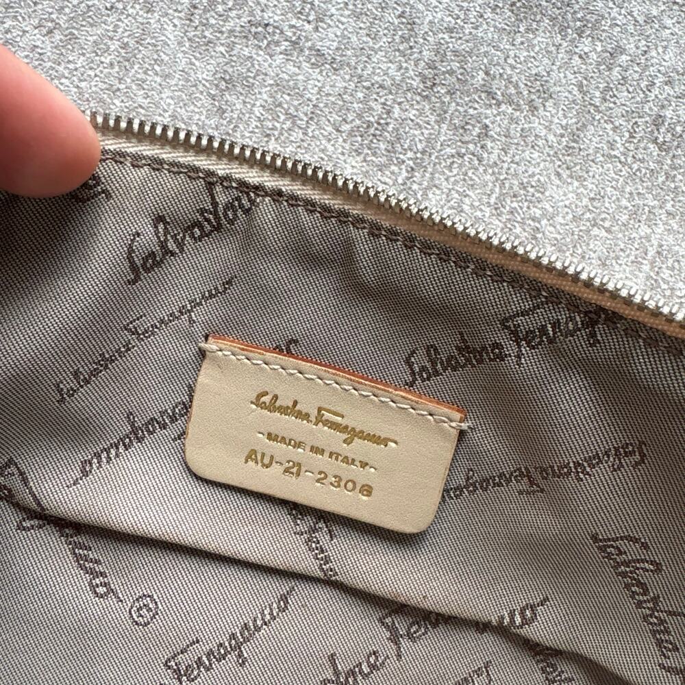 Rare!! Salvatore Ferragamo leather-trimmed leopard print canvas shoulder bag - Picture 6 of 8